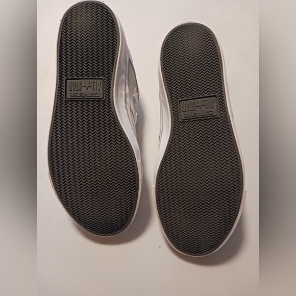 Converse All star unisex gray & white tennis shoes Men's  9  Women's 10.5 - Picture 14 of 15